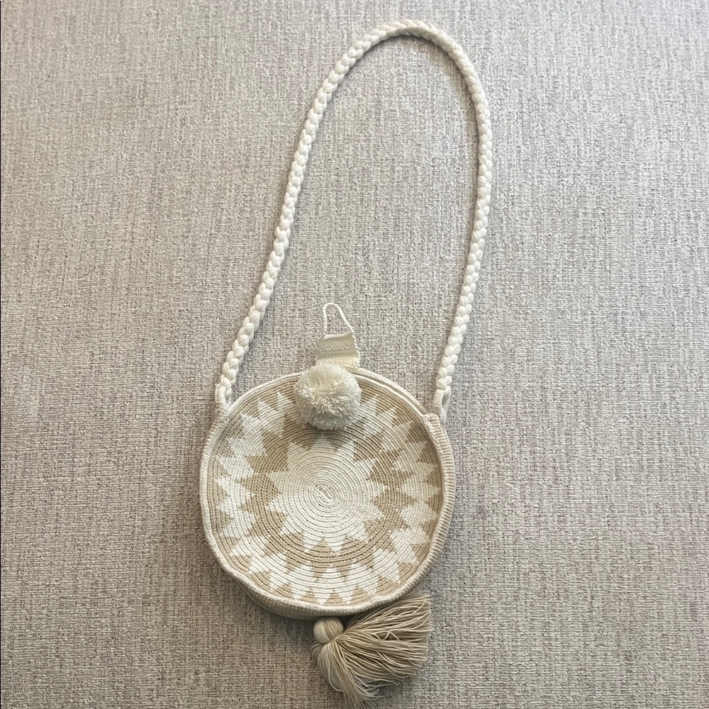 Round Woven Cream and Tan Crossbody Bag/ Colombian Mochila Bag